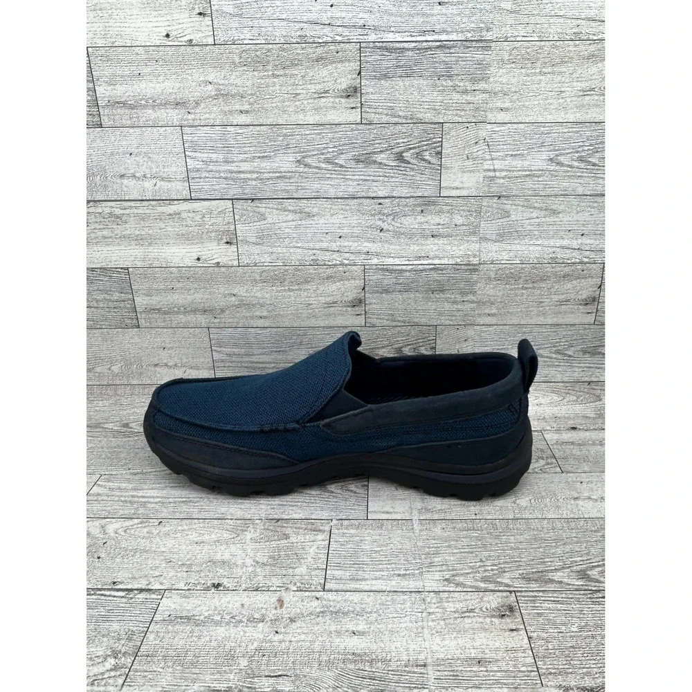 Skechers Relaxed Fit Men Sz 9.5 Navy Blue Leather Textile Slip On Loafers 64365‎